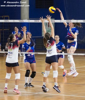 Florens - Team Volley (BI)-139.JPG